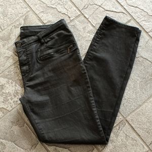 Black coated jeans
